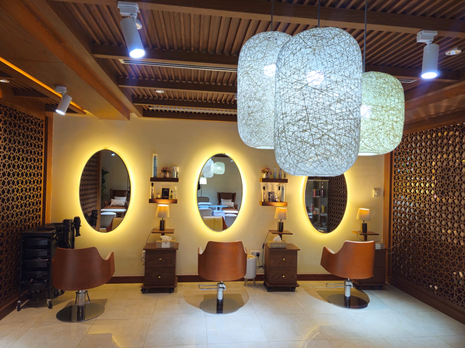 Fully Equipped Ladies Beauty Salon for Sale in Sharjah | Prime Location Turnkey Business