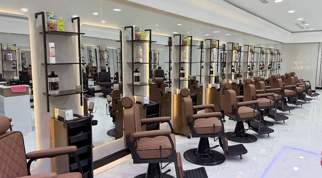 Gents Salon for Sale in Dubai | 33% Partnership | High Footfall Location