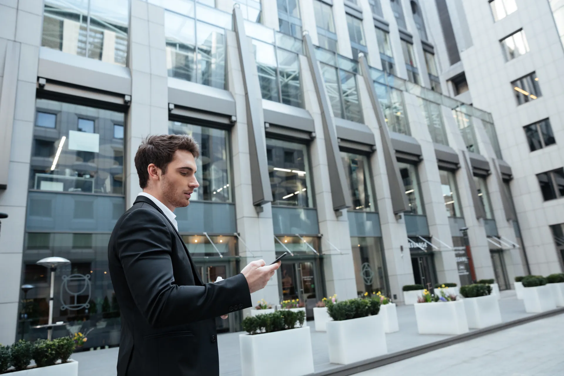 The Entrepreneur’s Checklist for Purchasing a Company in Dubai